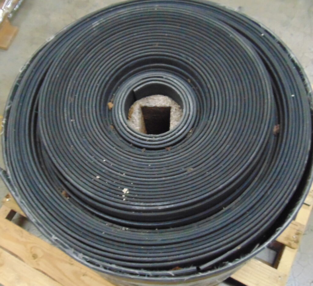18" x 185' x 1/4" Used conveyor belt, Maquoketa, IA — EZA-00537